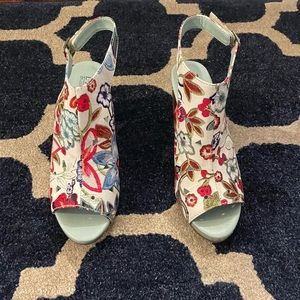 Multi-colored L’Artiste Heels